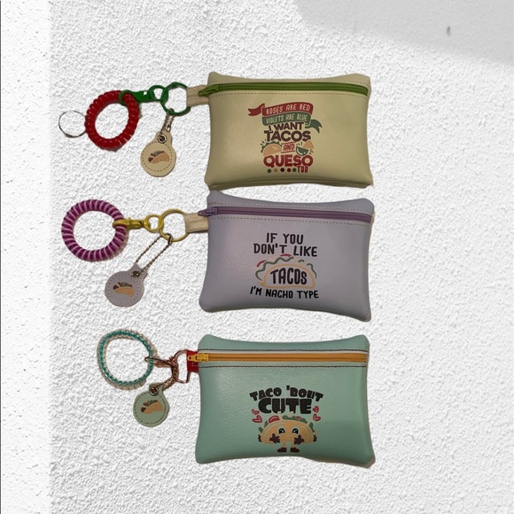 Handcrafted bag “Taco bout Cute” in soft mint vinyl Wristlet , tag w/ rose gold - Picture 2 of 3